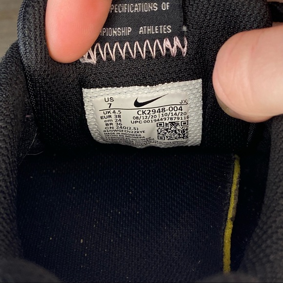 Nike venture runner sneakers - Picture 8 of 8